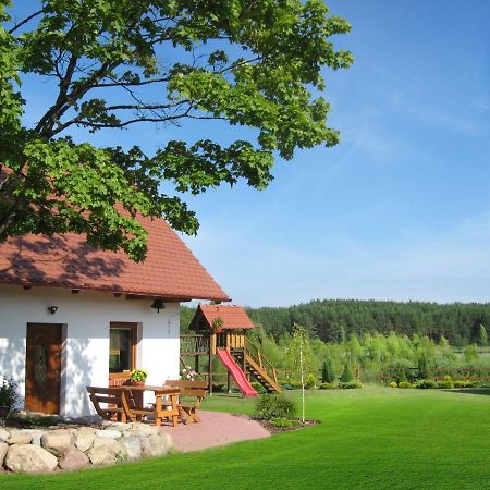 Вилла Domek Czerwony Kapturek Plocice Экстерьер фото